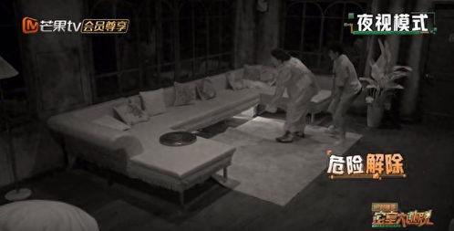 密室大逃脱IP对撞季,惊险对决，智慧与勇气的极限挑战